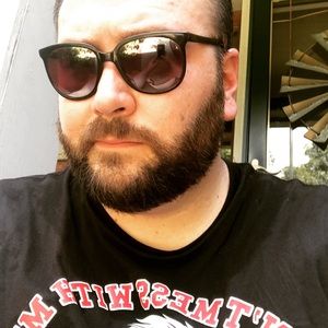 Meet your Posher, Collin